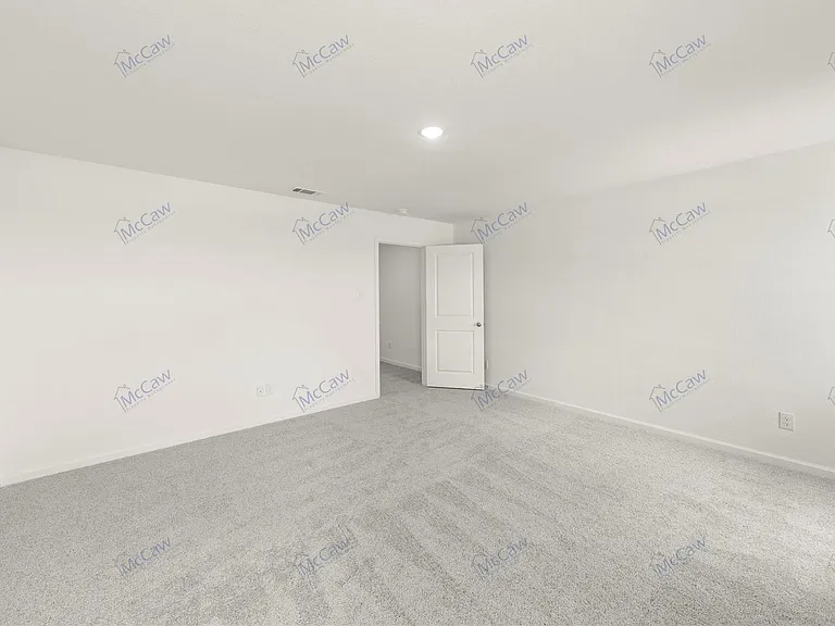5919 Sahara Dr — Photo 15