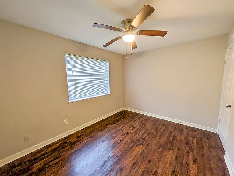 460 Belvedere Dr — Photo 20
