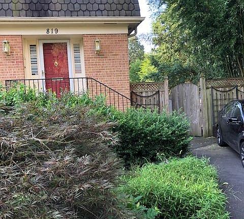 2nd image of 819 S Stafford St