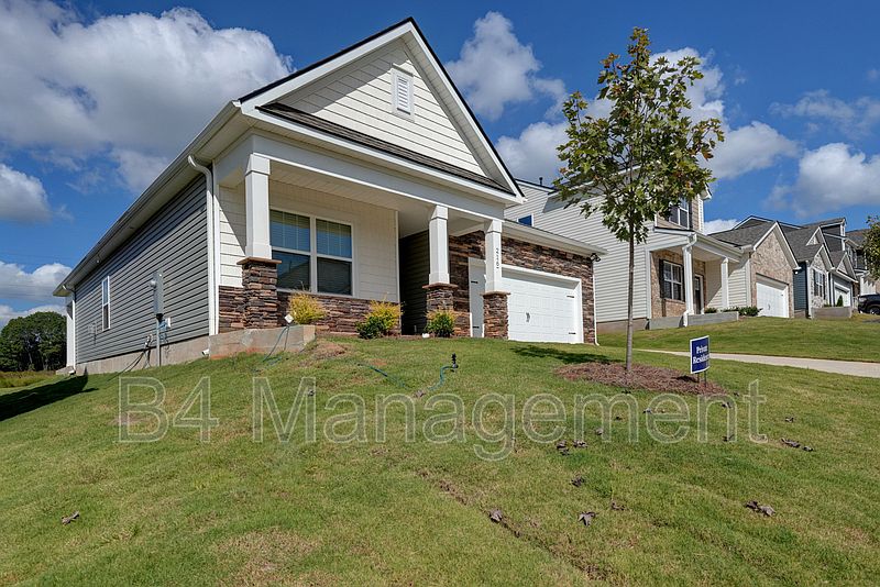 1st image of 2167 Springview Ct
