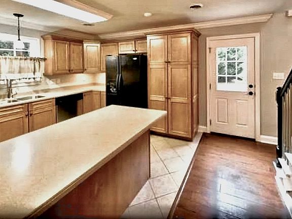 2nd image of 10943 Woodford Bend Way
