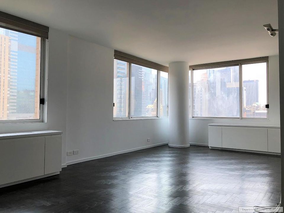 1st image of 350 W 50th St APT 21B