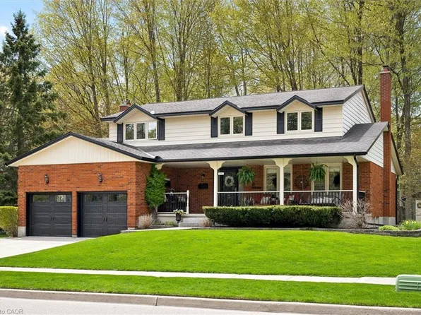 29 Nightingale Cres, Woolwich, ON N3B 1A9