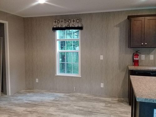 2nd image of 436 Darelnor St