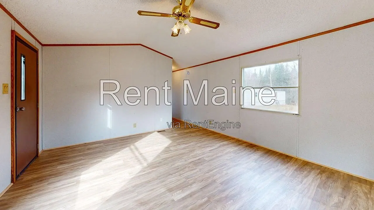 2 bed, 1.0 bath, $1,025 — Photo 4
