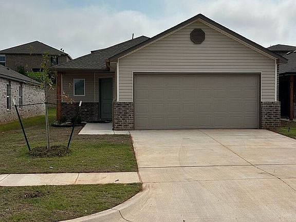 2nd image of 9705 Gray Wolf Ln