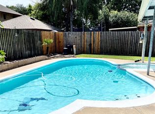 6014 Ollia Cir, Pasadena, TX 77505
