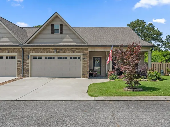 77 Peachstone Ln, Rossville, GA 30741