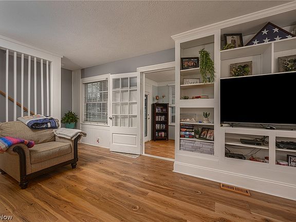 5th image of 633 McKinley Ave SE