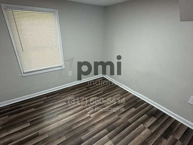 1620 Norton Ave — Photo 11