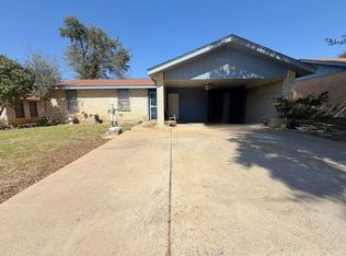 1504 Hibiscus Ln, Laredo, TX 78041