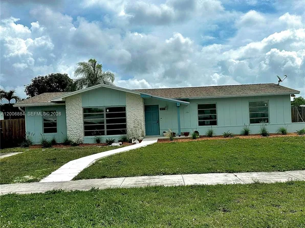10511 SW 124th Ave, Miami, FL 33186