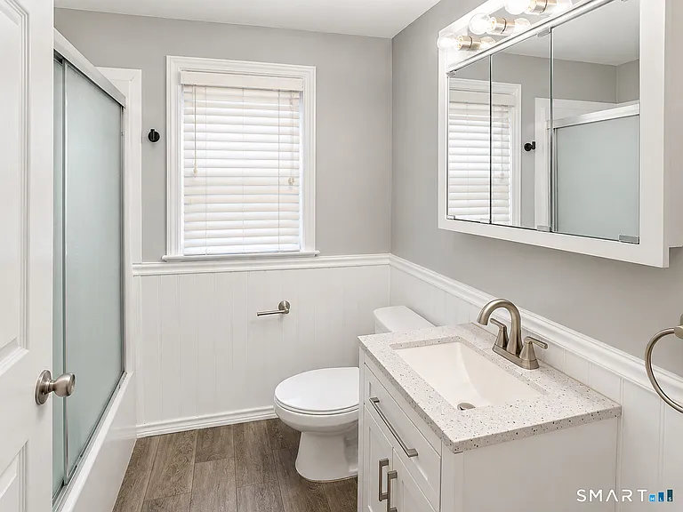 28 Lewis Ln — Photo 8