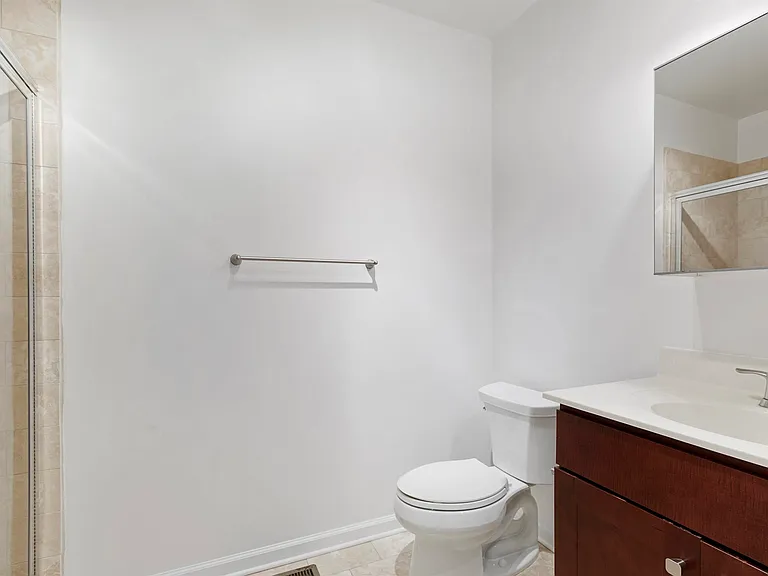24-1 Ash St #1 — Photo 9