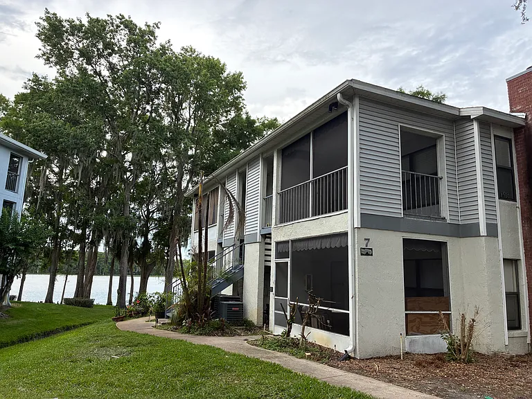 705 Northlake Dr — Photo 19