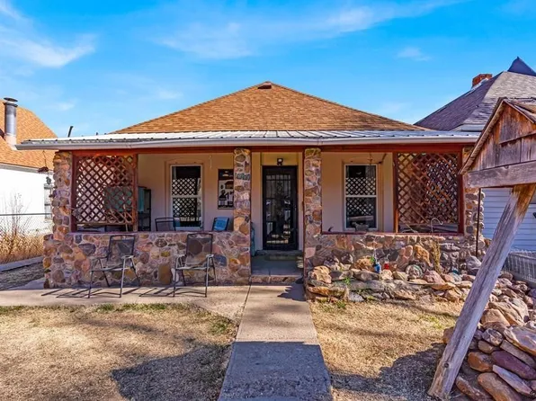 804 W 1st St, Florence, CO 81226