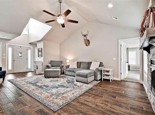 306 SW Tater Black Rd, Bentonville, AR 72712