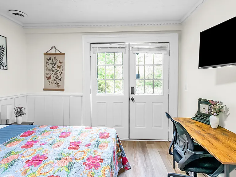 1812 Wiggins Cir SW — Photo 9