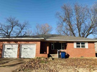 1404 E 3rd Ave, Stillwater, OK 74074