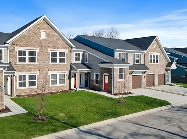 556 Foxhill Dr #12-303, Crescent Springs, KY 41017