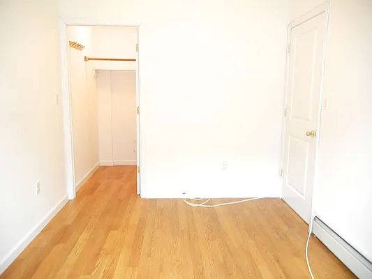 Rented by Brooklyn Heights Real Estate Inc | media 47