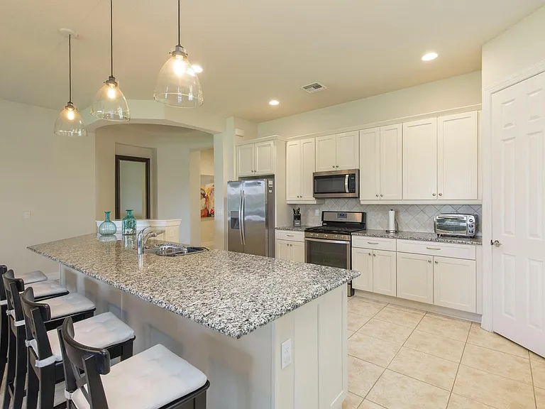 10274 Prato St — Photo 5