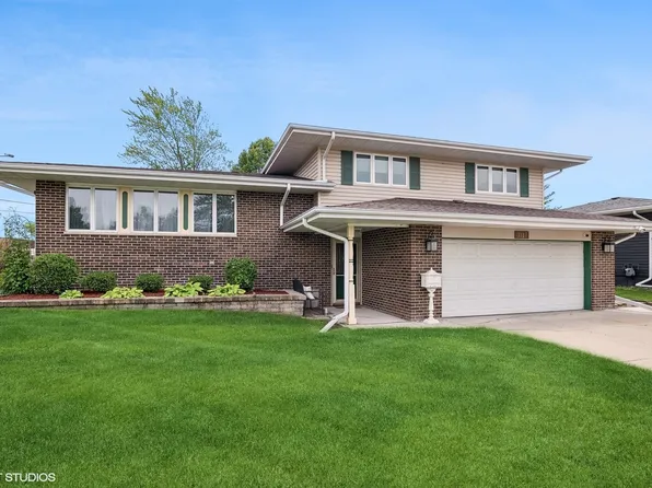 3117 192nd St, Lansing, IL 60438