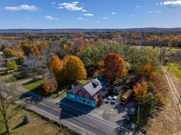 13920 Highway 1, Wilmot, NS B0P 1W0