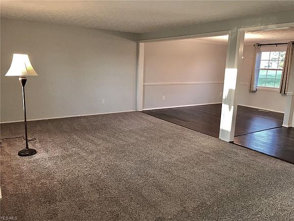 3rd image of 6177 Westington Dr