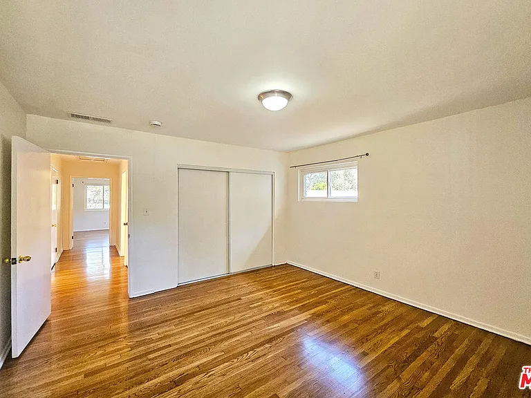 3700 Glenwood Ave — Photo 23