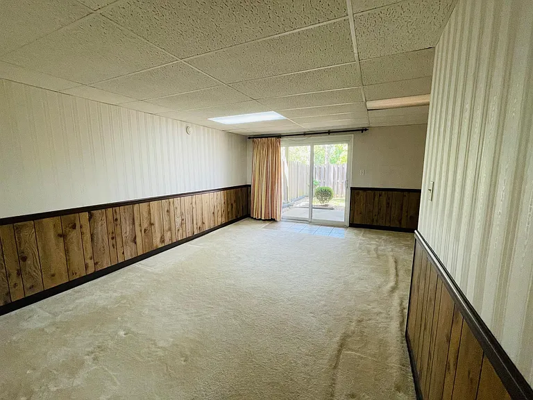 1811 Tawny Ash Dr — Photo 27