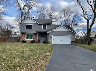 1378 Rutledge Ct, Temperance, MI 48182