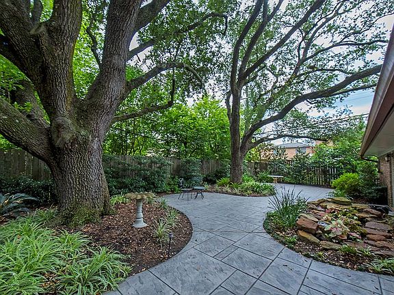 Tranquil landscaping