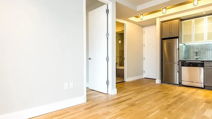 Rented by Nooklyn NYC LLC | media 39