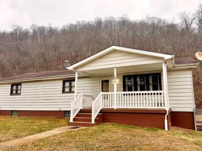 60421 Johnson Ave, Shadyside, OH, 43947