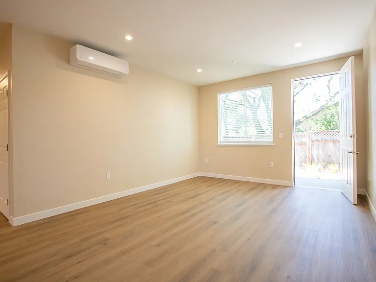 432 Capitola Road Ext #4 — Photo 5