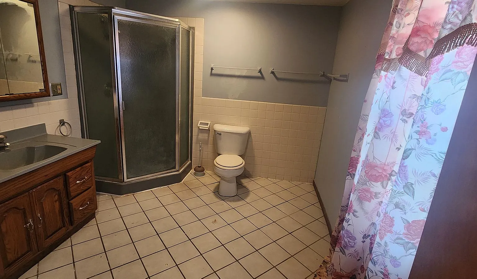 5 bed 2bath house — Photo 2