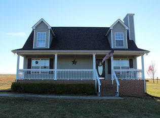 525 Martin Chapel Rd, Portland, TN 37148