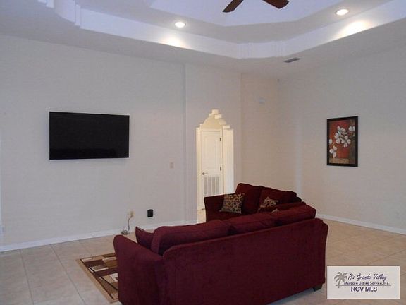 4th image of 2909 Elsworth Ln