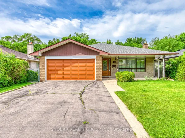 26 Annabelle Dr, Toronto, ON M9V 3B6