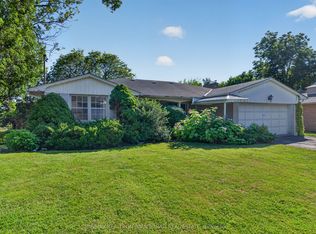 14 Heathview Ave, Toronto, ON M2K 2C1