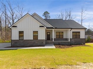 131 McAlister Rd, West Union, SC 29696