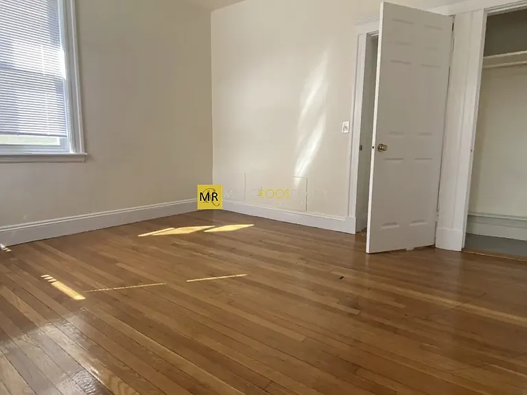 19 Melvin Ave #15 — Photo 5