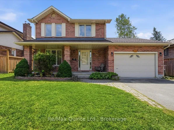 281 College St W, Belleville, ON K8P 4V6