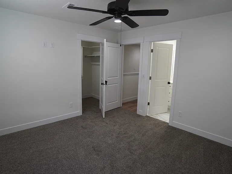 1558 S 150 W — Photo 21