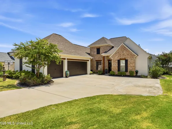 105 Lake Bnd, Madison, MS 39110