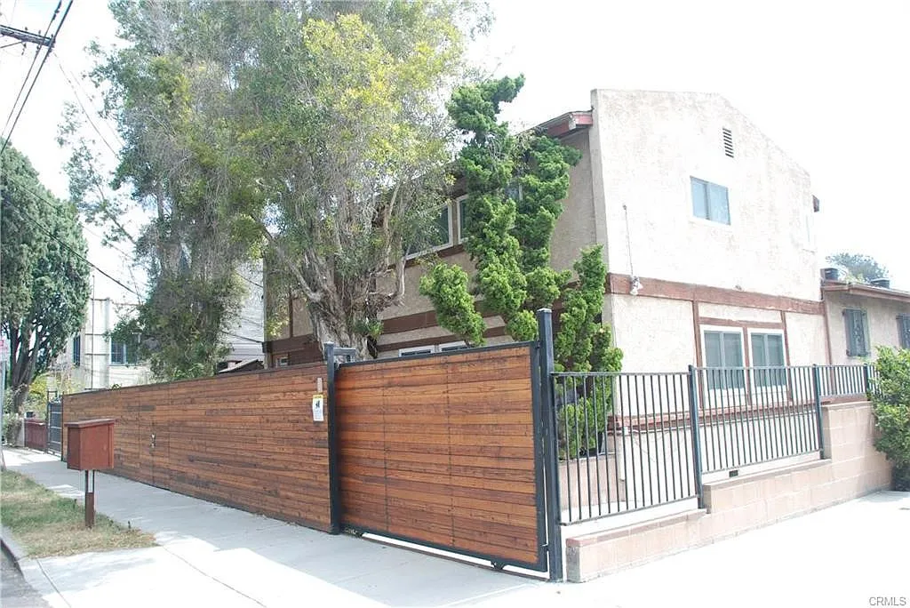 3 bed, 1862 sqft, $5,000 — Photo 2