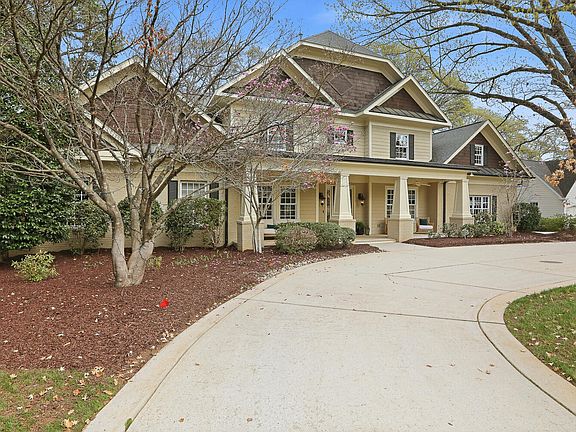 3rd image of 3324 Thomas Rd