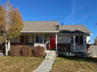 2167 E White Pine Rd, Eagle Mountain, UT 84005