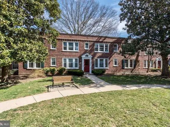 1745 N Troy St APT 435, Arlington, VA 22201